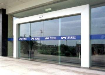 門禁系統(tǒng)控制自動門 門禁系統(tǒng)控制自動門