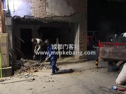 1成都雙流無人酒店感應門案例,無人酒店自動感應大門案例 1成都雙流無人酒店感應門案例,無人酒店自動感應大門案例