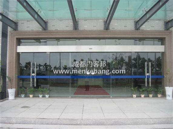 自動(dòng)門(mén)在選購(gòu)的時(shí)候要注意哪些3 自動(dòng)門(mén)在選購(gòu)的時(shí)候要注意哪些3