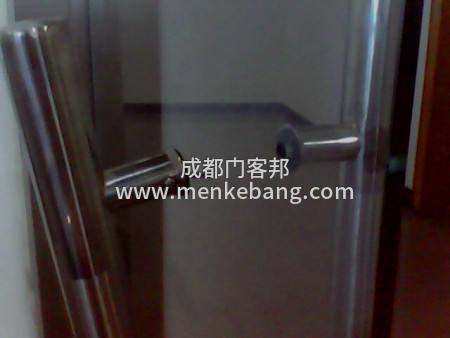 玻璃門上的門把手壞了怎么修,推拉門的門把手松了怎么修 玻璃門上的門把手壞了怎么修,推拉門的門把手松了怎么修