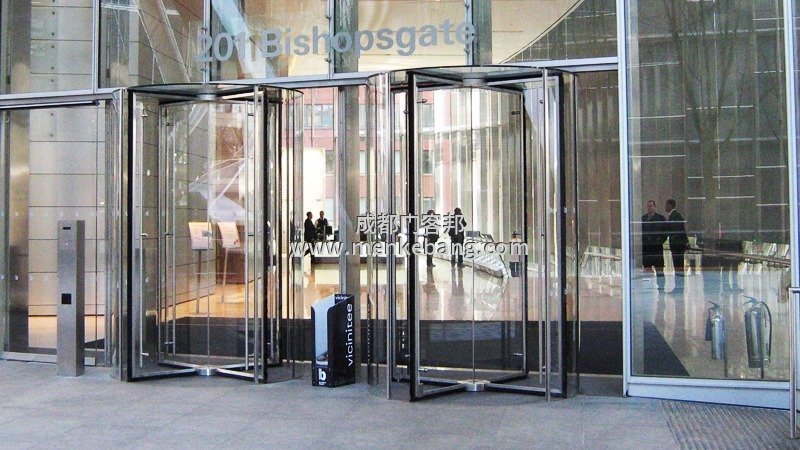 四翼旋轉門維修